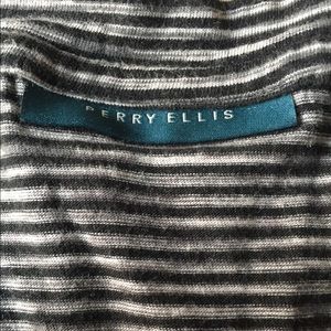 Perry Ellis striped Tee